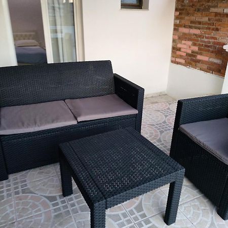 Spacious Apartment Near The Beach Sarandë Exterior foto